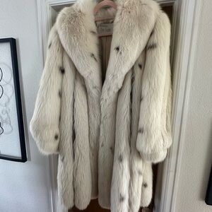 Elegant Cream Fur Coat